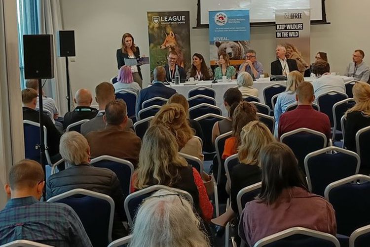 LEAGUE AGAINST CRUEL SPORTS AT POLITICAL PARTY CONFERENCES